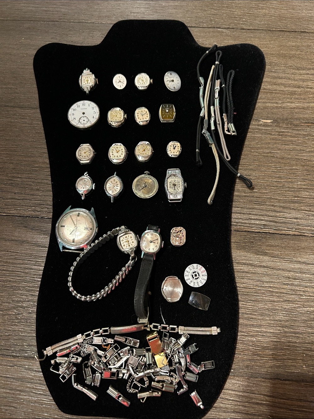 Vintage and antique watch parts faces movements clasps Gruen Harvel Bulova
